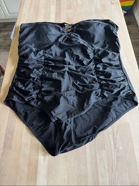 Torrid Black One Piece Swimsuit Lattice Front Ruching Ruched 5x 5 No Straps NWOT